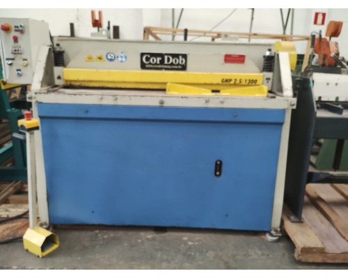Guilhotina para chapas hidraulica 1300mm